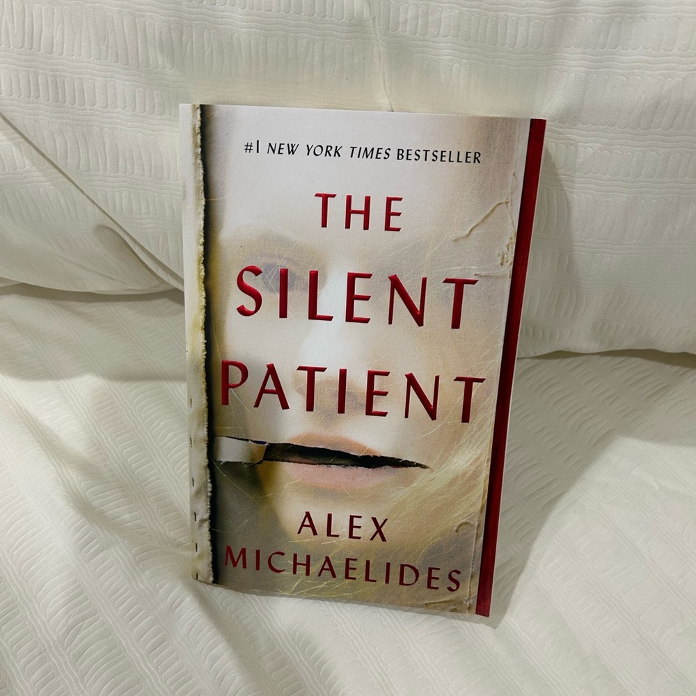 Alex Michaelides “The Silent Patient”